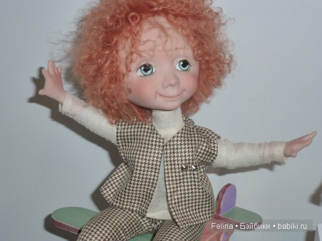 Куклы на Ветошном в фас и в профиль. Выставка кукол