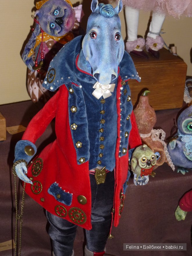 Куклы на Ветошном в фас и в профиль. Выставка кукол