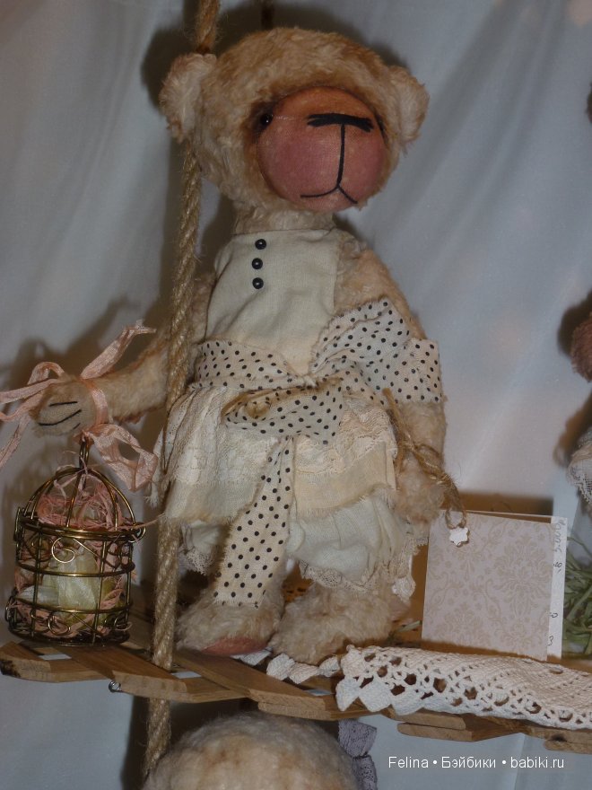 MoscowFair 2014: медвежата и лисята-превосходные ребята, мыши, кролики, ежи-так же очень хороши