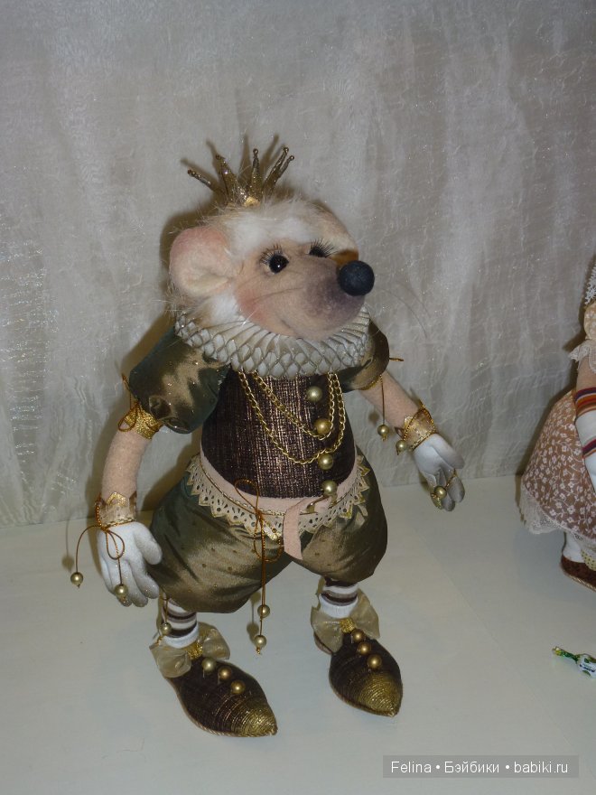 MoscowFair 2014: медвежата и лисята-превосходные ребята, мыши, кролики, ежи-так же очень хороши