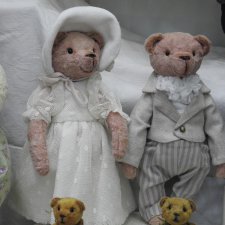 Зверюшки на балу. Тишинка 2017