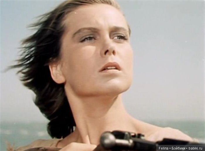 Трагические судьбы отечественных актрис. Угасшая звезда Изольды Извицкой (фото 8)