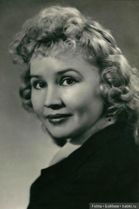 Пощечина перечеркнула карьеру угасшей звезды Фроси Бурлаковой