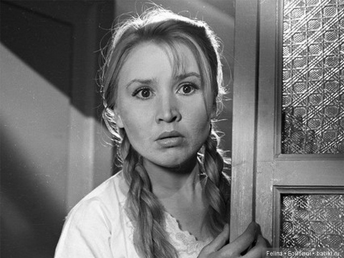 Пощечина перечеркнула карьеру угасшей звезды Фроси Бурлаковой