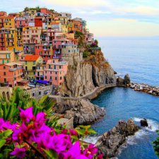 Разноцветные и сказочные города мира