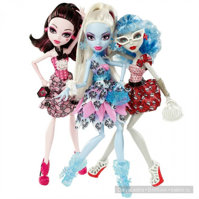 Всё о куклах Monster High - Дракулаура, Draculaura