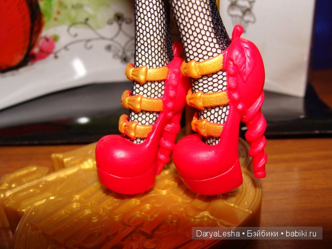 Фотообзор на базовую Apple White, Ever After High (фото 6)