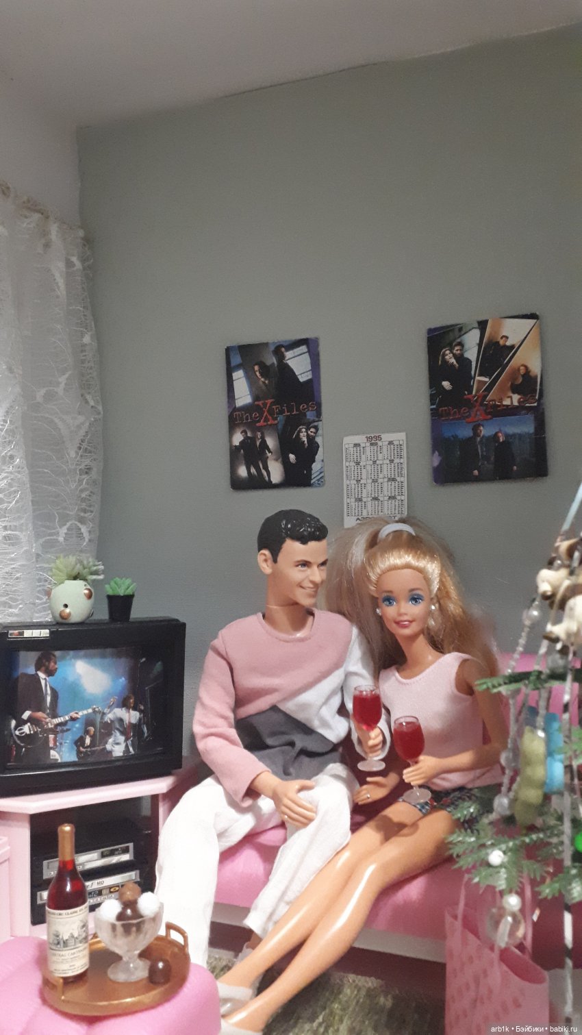 Новый год в стиле 90х — Куклы Barbie (Барби): Looks (фото 4)