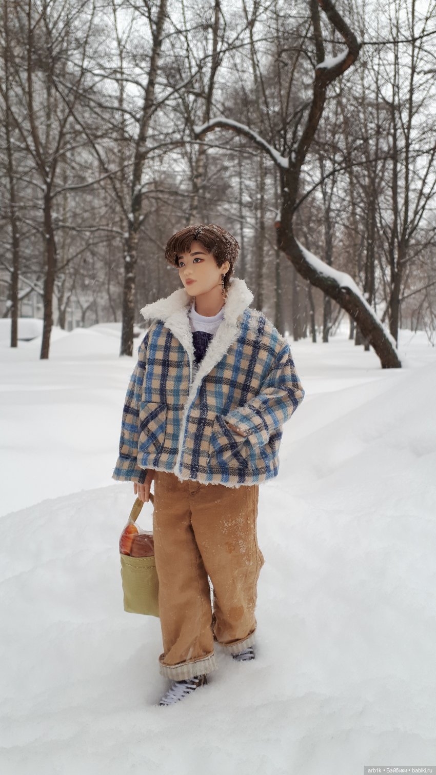 И снова фотосессия по колено в снегу. Чимин (фото 5)