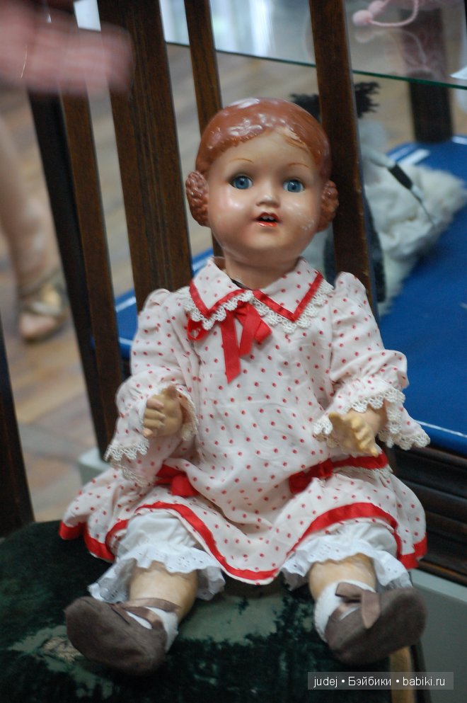 Выставка кукол История в куклах г. Советск Калининградской области