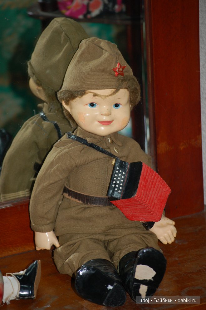 Выставка кукол История в куклах г. Советск Калининградской области