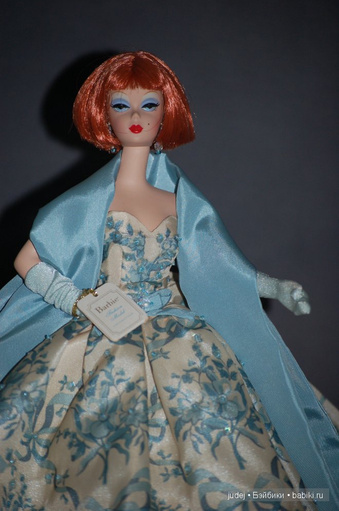 Выставка коллекционных Барби в нарядах от известных кутюрье. Из коллекции кукол Яны Мирной. Брянск, 2014