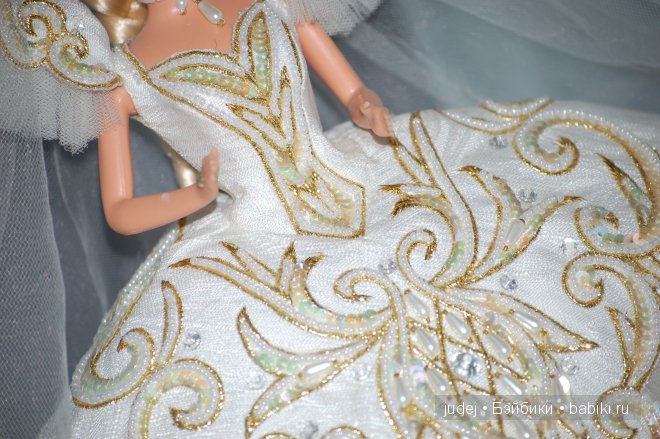 Выставка коллекционных Барби в нарядах от известных кутюрье. Из коллекции кукол Яны Мирной. Брянск, 2014