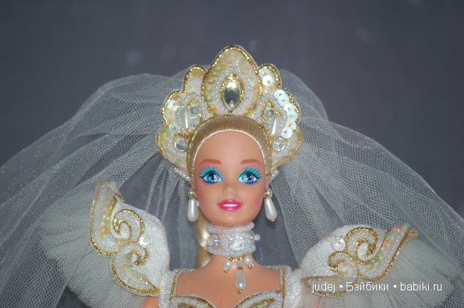 Выставка коллекционных Барби в нарядах от известных кутюрье. Из коллекции кукол Яны Мирной. Брянск, 2014