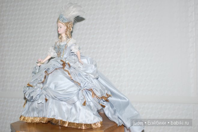 Выставка коллекционных Барби в нарядах от известных кутюрье. Из коллекции кукол Яны Мирной. Брянск, 2014 (фото 7)