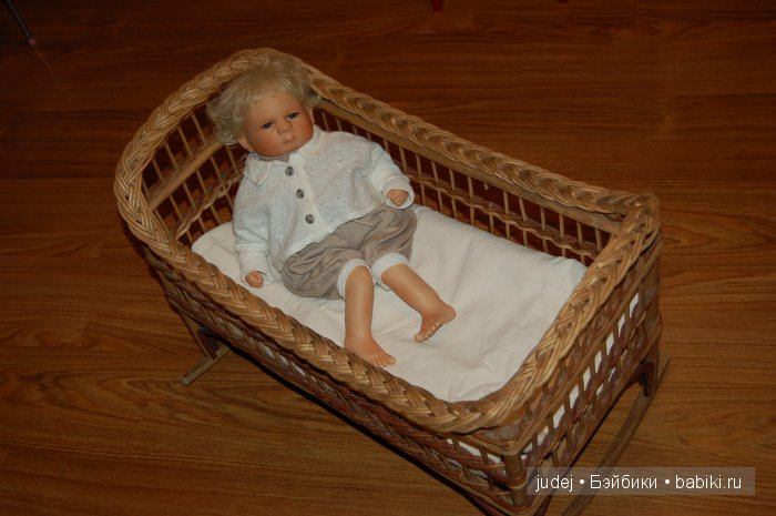 Винтажная колыбелька из лозы (фото 4)