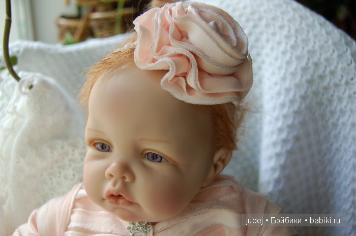 Королевское дитя. Elly Knoops. Ashton Drake