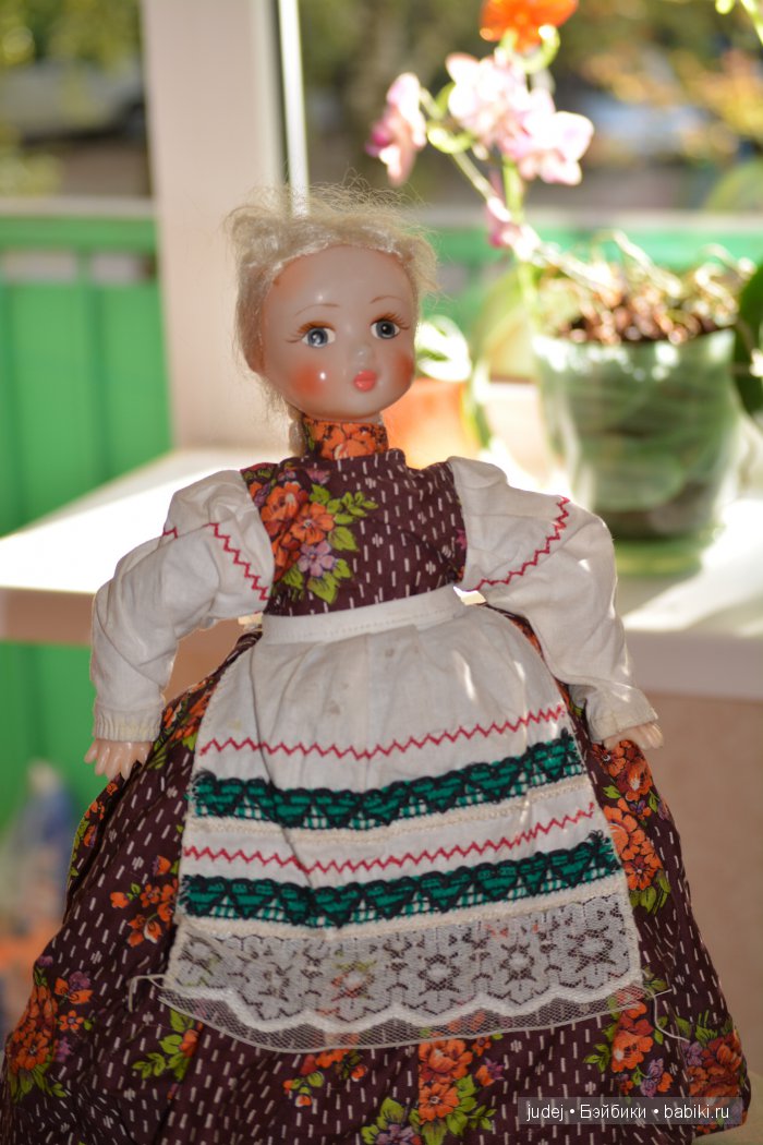 Куклы СССР, немного целлулоида + чайница