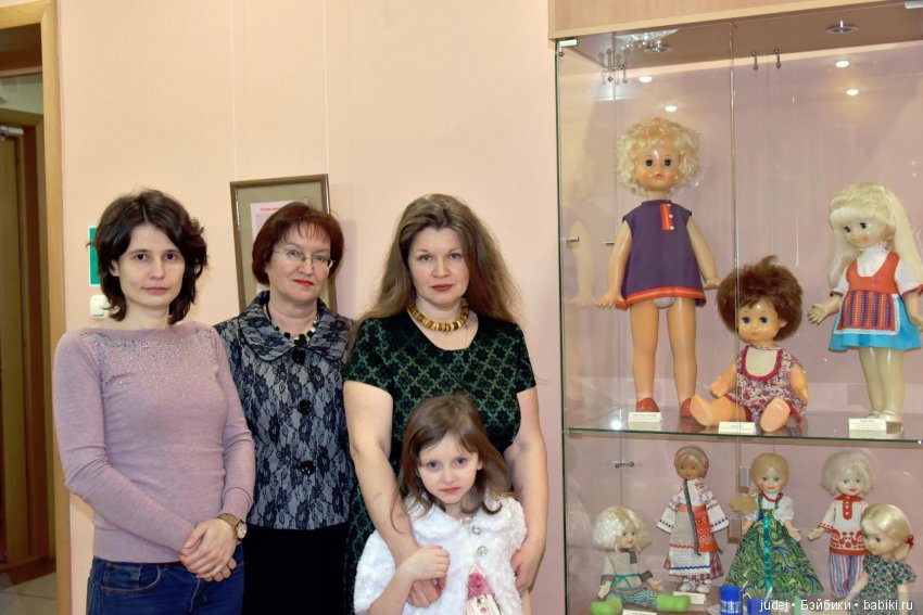 Выставка кукол в Брянске "А у детства нет прошлого..." (фоторепортаж)