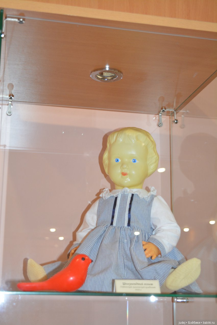 Выставка кукол в Брянске "А у детства нет прошлого..." (фоторепортаж)