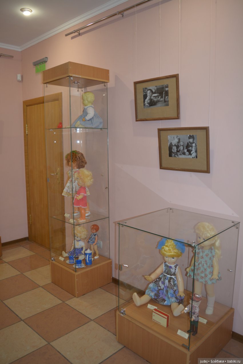 Выставка кукол в Брянске "А у детства нет прошлого..." (фоторепортаж)