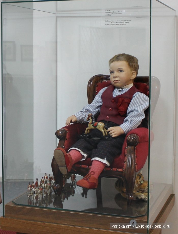 Выставка "Мир уникальных кукол"