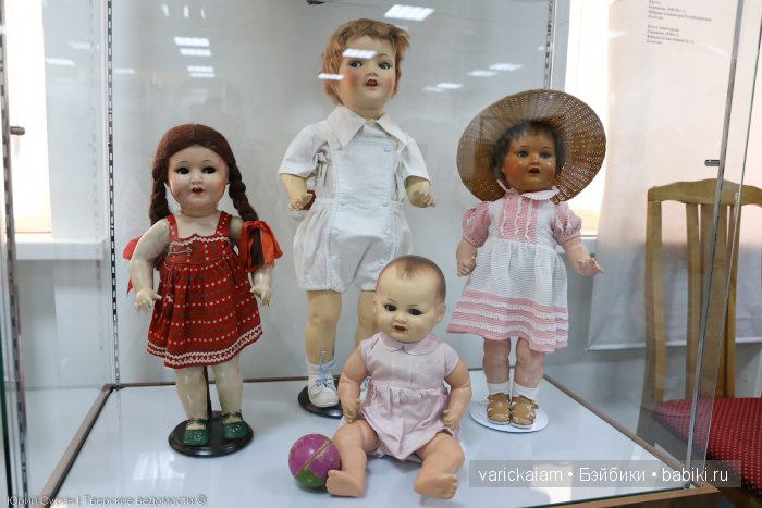 Выставка "Мир уникальных кукол"