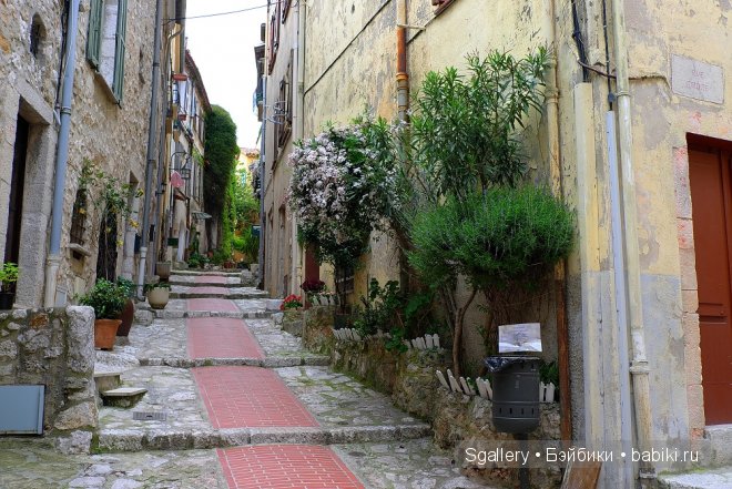 La boutique de fleur. Кукольная миниатюра в масштабе 1:12