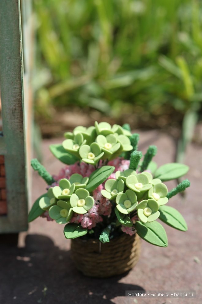 From Surrey with love. Кукольная миниатюра