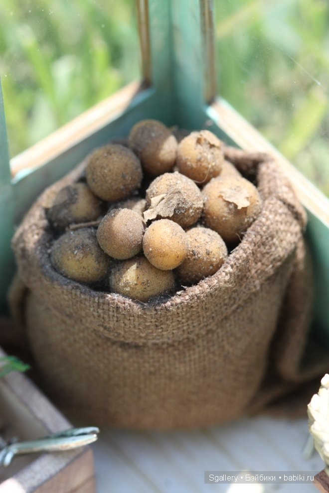 From Surrey with love. Кукольная миниатюра