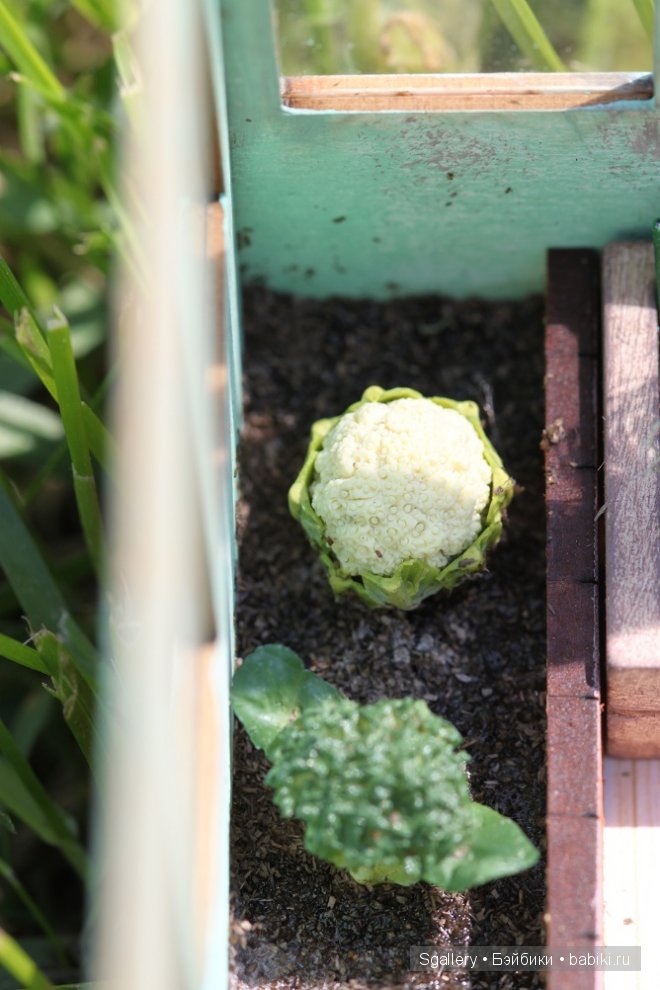 From Surrey with love. Кукольная миниатюра