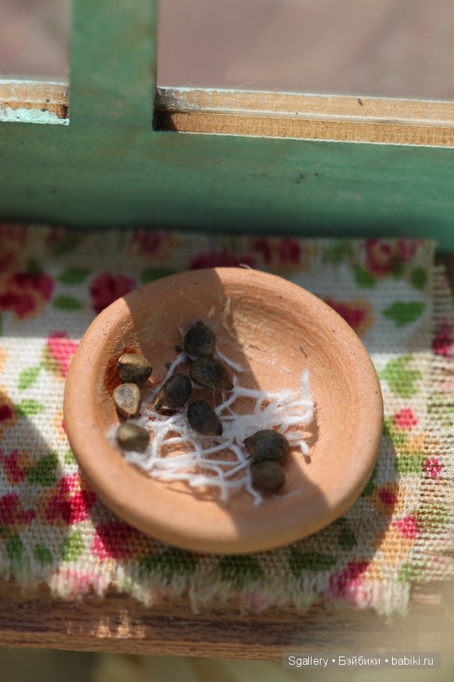 From Surrey with love. Кукольная миниатюра