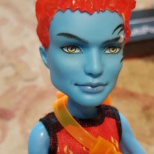 ООАК Холт Хайд