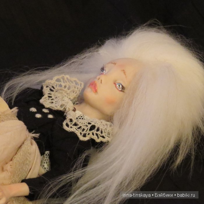 Констанция, авторская кукла Ирины Тинской