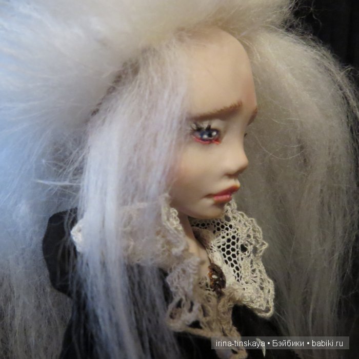 Констанция, авторская кукла Ирины Тинской