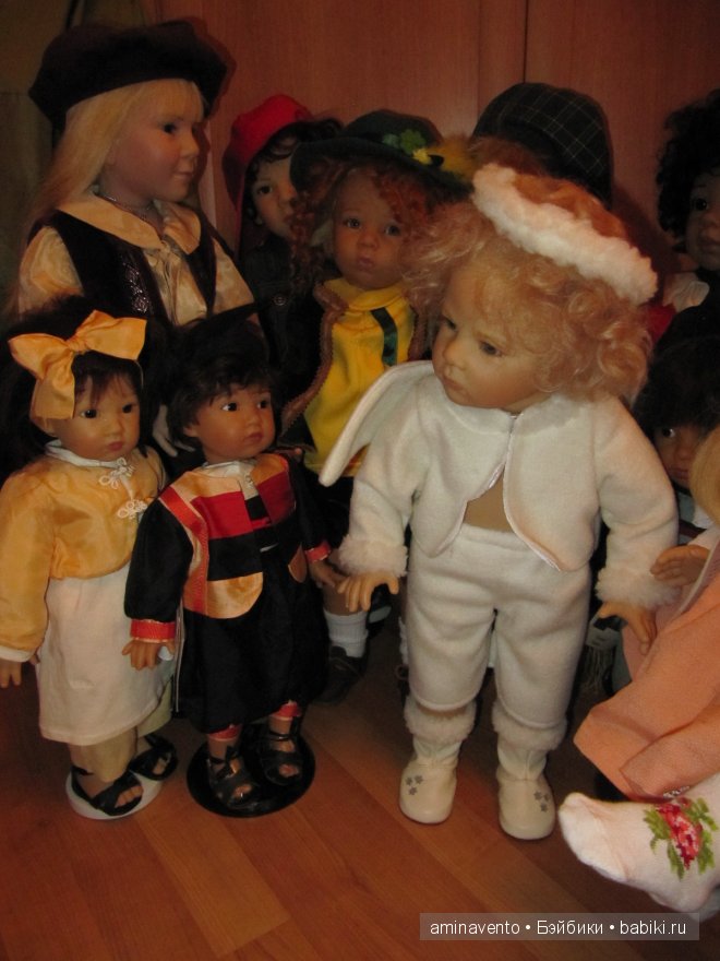 Моё маленькое семейство Elisabeth Lindner. "А Нико опять о чём-то молчал"