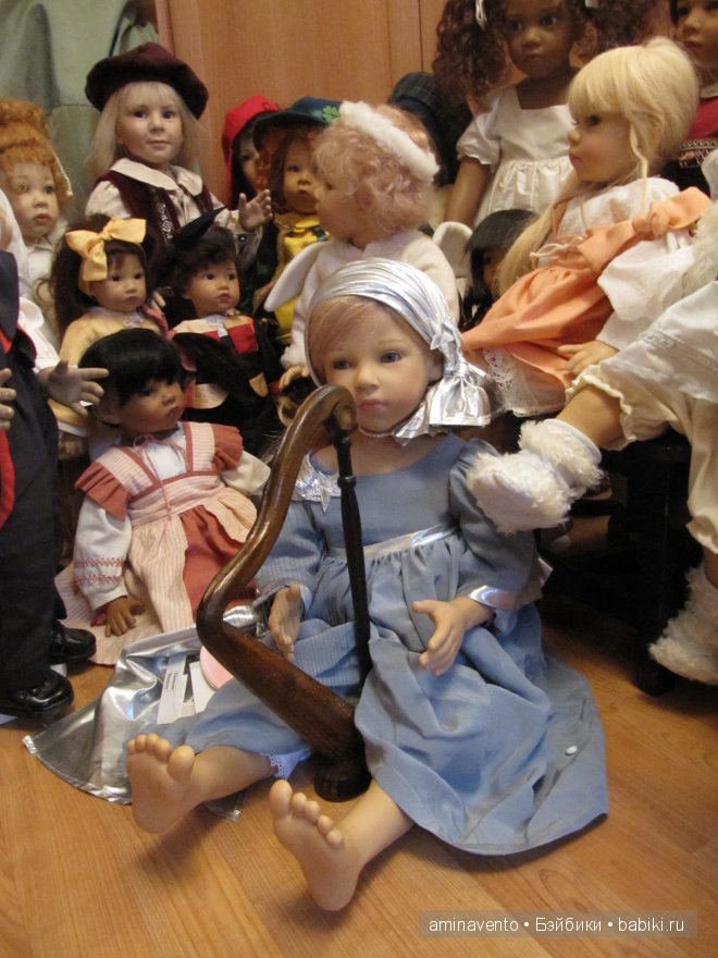 Моё маленькое семейство Elisabeth Lindner. "А Нико опять о чём-то молчал"