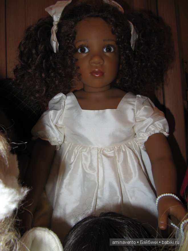 Моё маленькое семейство Elisabeth Lindner. "А Нико опять о чём-то молчал"