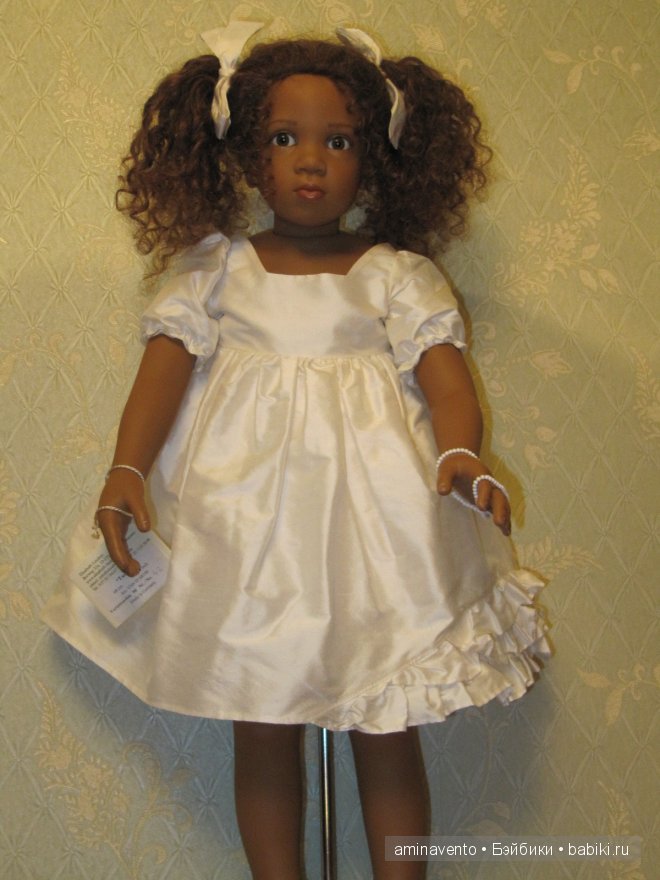 Моё маленькое семейство Elisabeth Lindner. "А Нико опять о чём-то молчал"