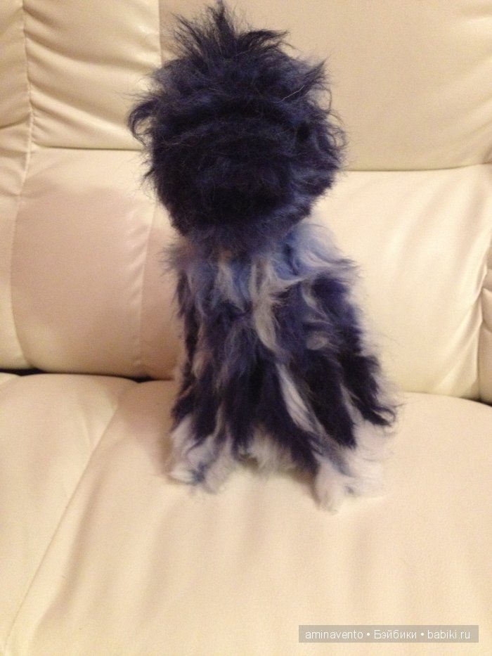 Эту милую игрушку не положишь на подушку. Знать, пример взяла с лошадки: стоя спать, а не в кроватке! Мои игрушки валянием