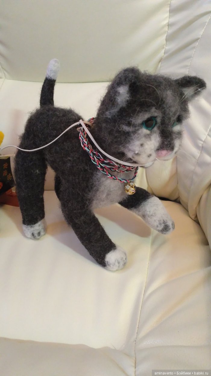 Как кошка попалась мышке. Валяние из шерсти