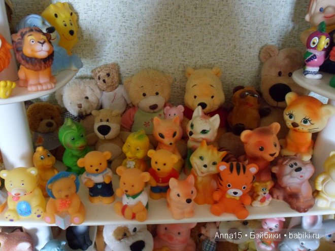 Коллекция игрушек детства