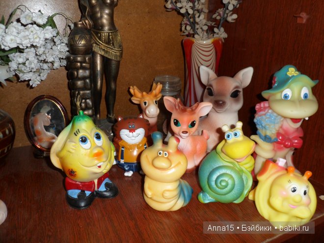 Коллекция игрушек детства