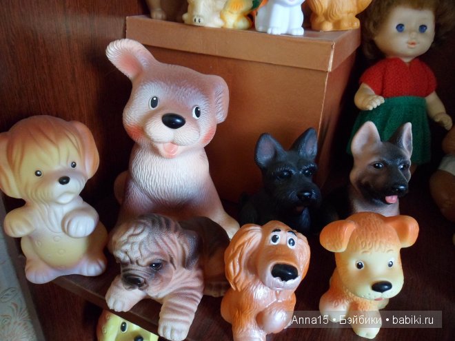 Коллекция игрушек детства