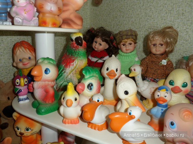 Коллекция игрушек детства