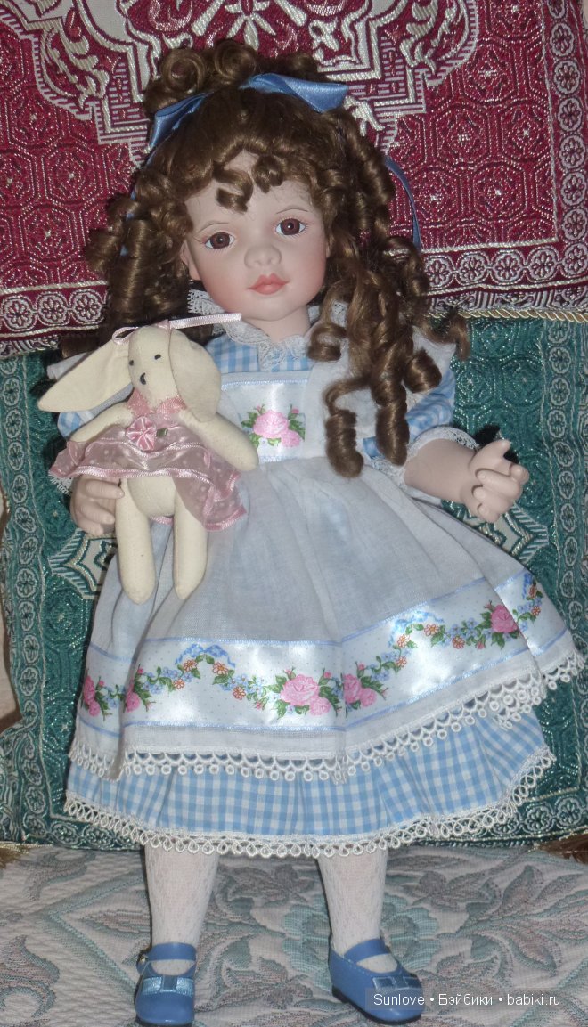 Моя красавия фарфоровая кукла Гвендолин от Sandy Freeman