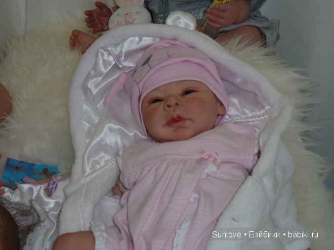 Выставка кукол: IX Международный Салон авторских кукол 2013