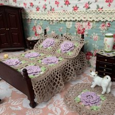 Продам… спальные комплекты.