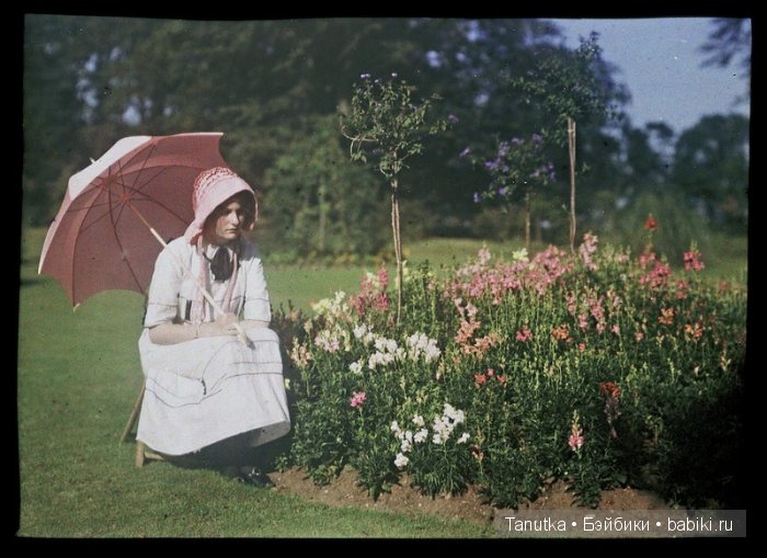 Девочки и цветы. Цветная фотосессия начала ХХ-го века (фото 10)