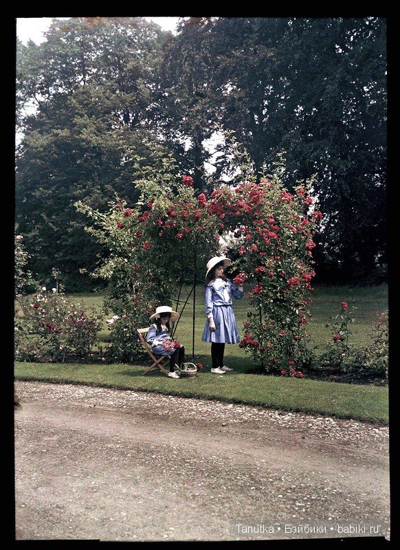 Девочки и цветы. Цветная фотосессия начала ХХ-го века (фото 4)